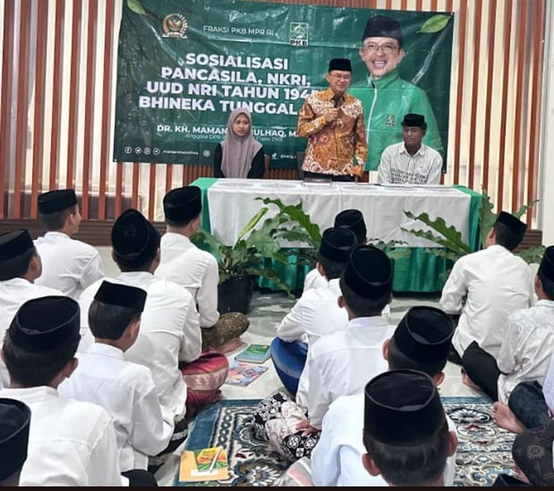 Perkuat Semangat Kebangsaan, KH. Maman Imanulhaq Sosialisasikan Empat Pilar di Sumedang